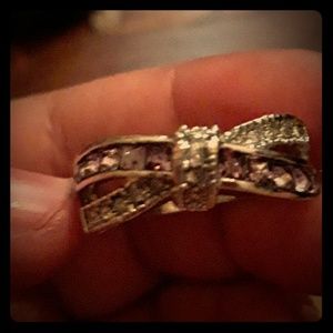 Ring silver and purple